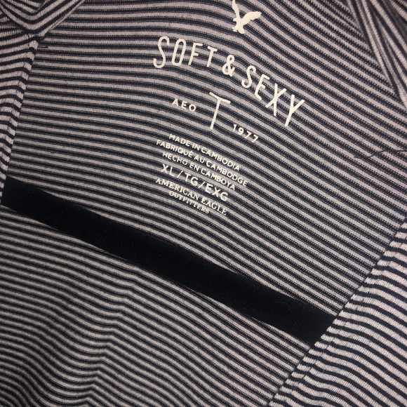 AMERICAN EAGLE SOFT AND SEXY TEE SZ XL - Picture 3 of 4